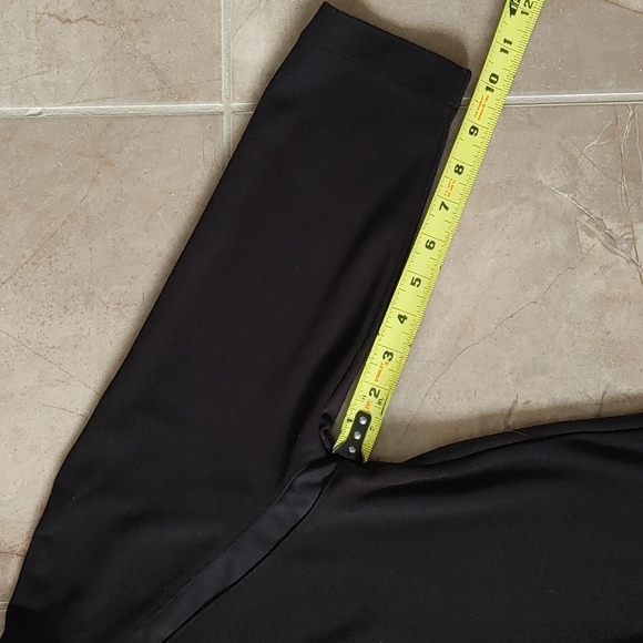 Kenneth Cole Reaction Black 3/4 Sleeve Top - Picture 10 of 10